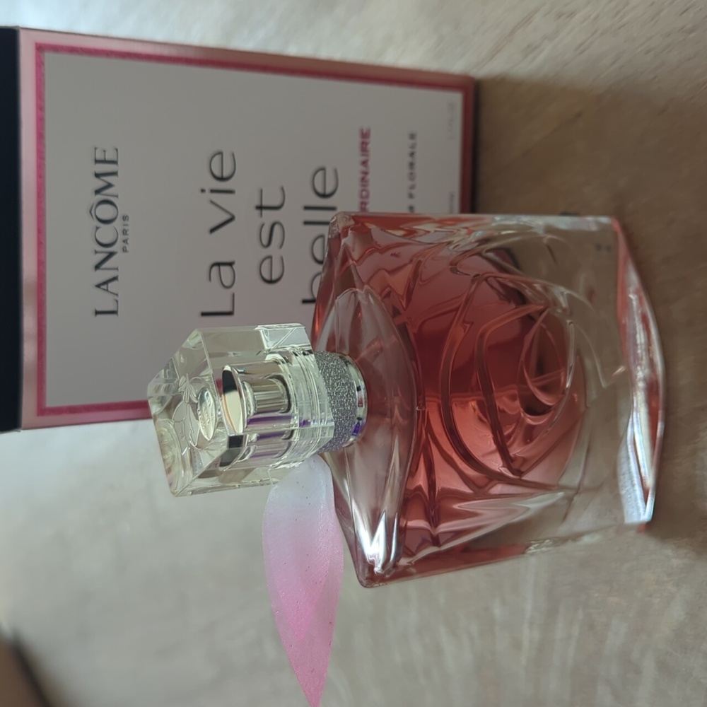 Lancome Rose Extraordinaire Parfum
